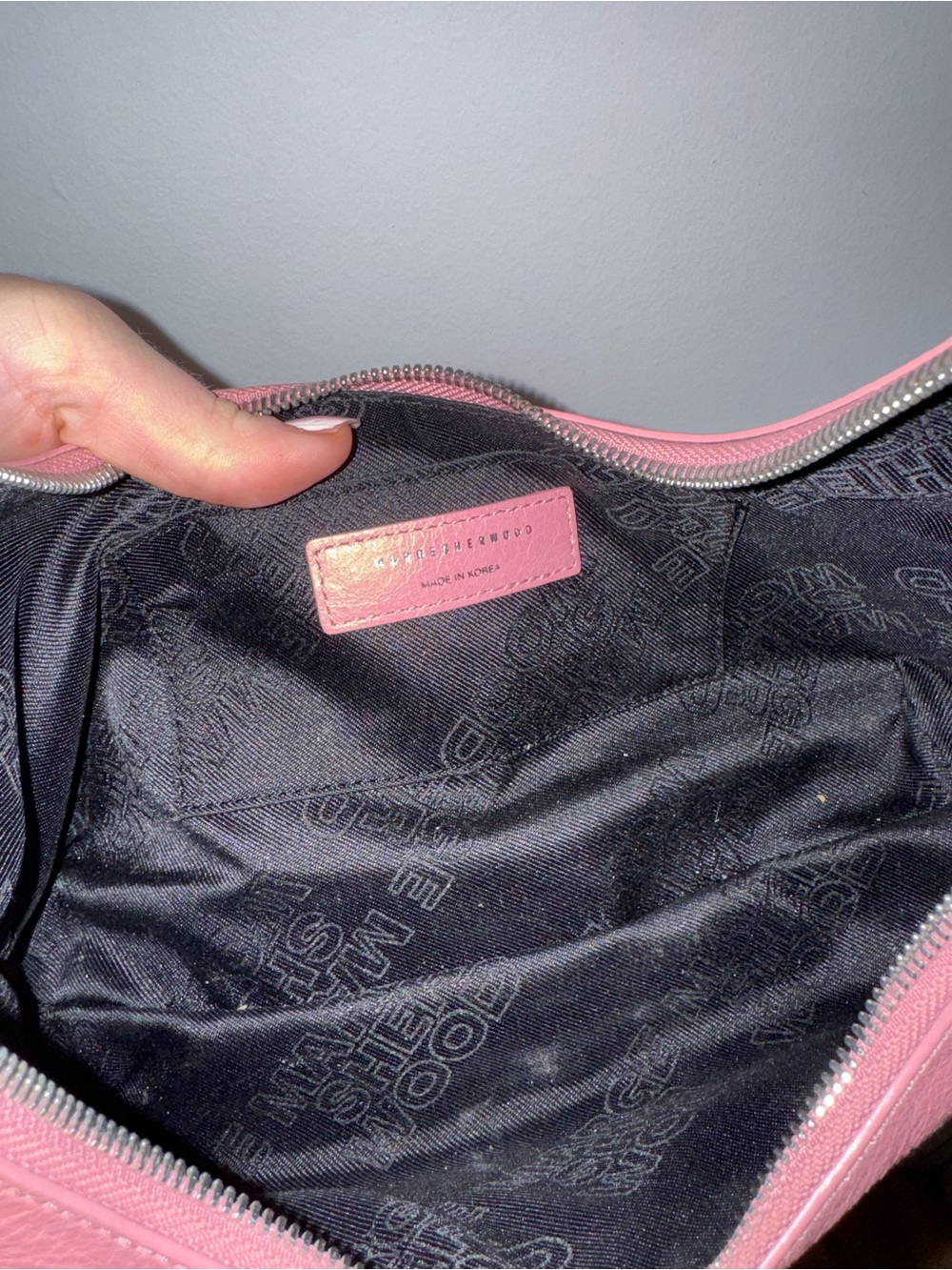 Margesherwood pink mini hobo bag - Picture 4 of 5